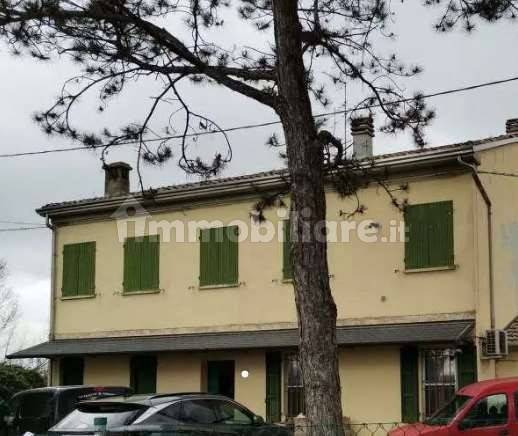 3 bedrooms Apartment in Alfonsine, Italy No. 375410