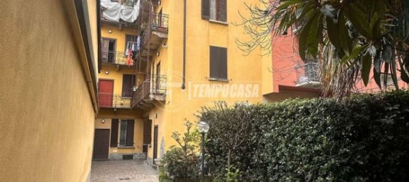 Studio in Milan, Italy No. 290539 15