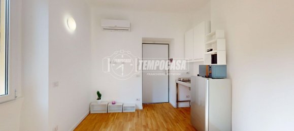 Studio in Milan, Italy No. 290539 5