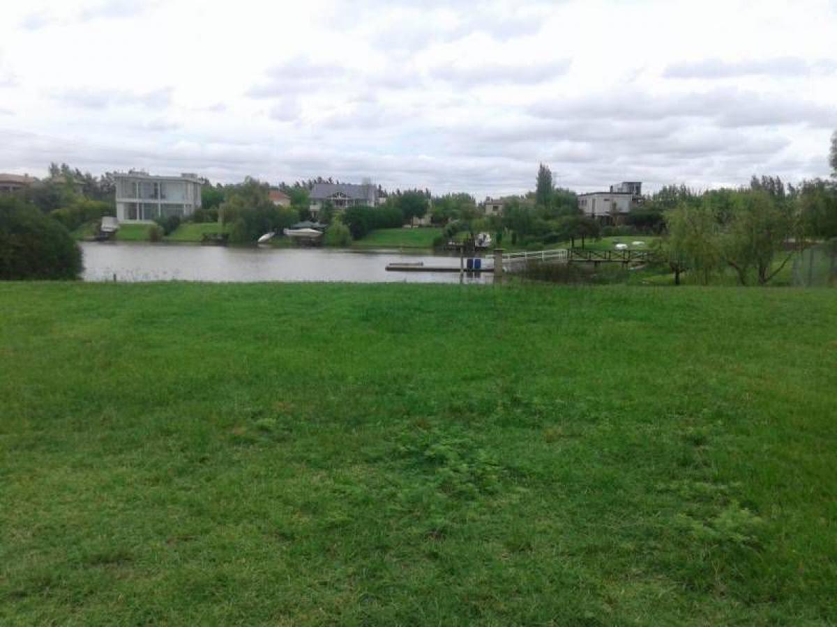  Land in Tigre, Argentina No. 34739