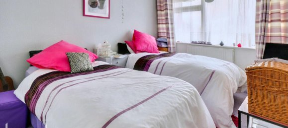 5 bedrooms House in Hemel Hempstead, United Kingdom No. 4710 18