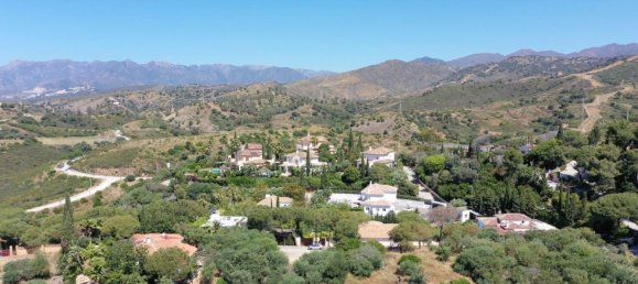  Land in Marbella, Spain No. 146716 5