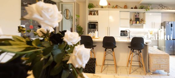 5 غرف نوم فيلا في Nibionno, Italy رقم 289000 25