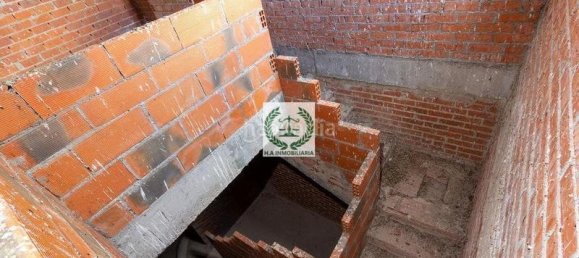 Propriété commerciale à Venturada, Spain 117m² No. 97901 15