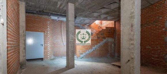 Propriété commerciale à Venturada, Spain 117m² No. 97901 7