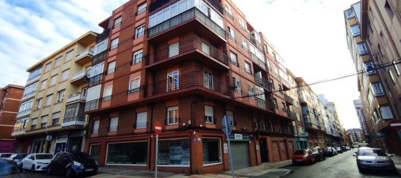 Propriété commerciale à Leon, Spain 320m² No. 107328 4