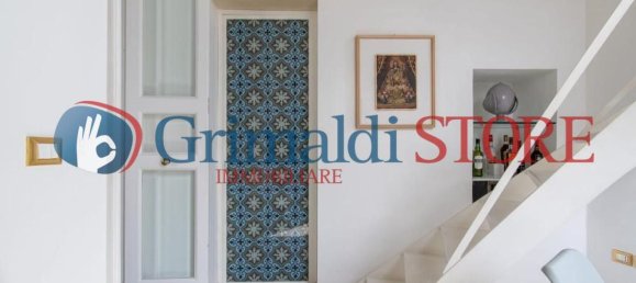 8-salle Duplex à Lecce, Italy No. 57680 9