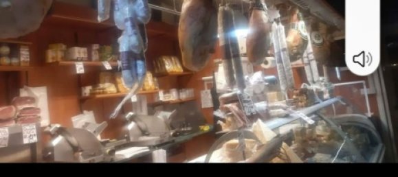 18m² Commercial property in Rome, Italy No. 372293 4