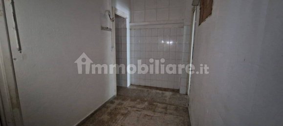 3 rooms Commercial property in Agropoli, Italy No. 302192 10