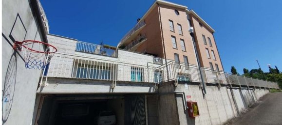 4 rooms Apartment in Todi, Italy No. 50865 5