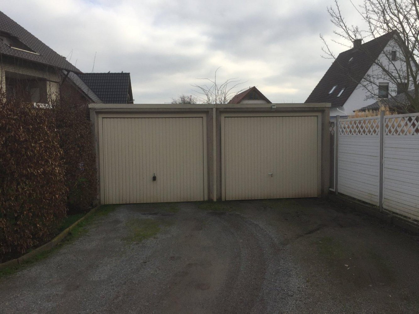  Parking in Minden-Lubbecke, Germany No. 268034