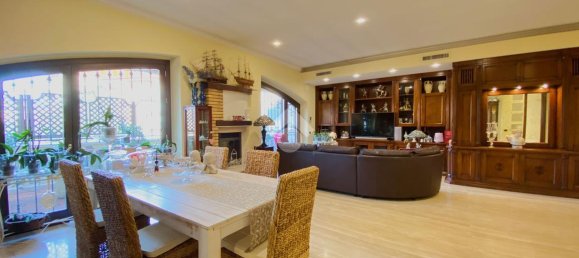 5-Zimmer Penthouse in Rome, Italy, Nr. 235163 3