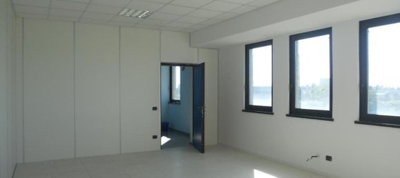 Büro in Rho, Italy 200m², Nr. 140528 12