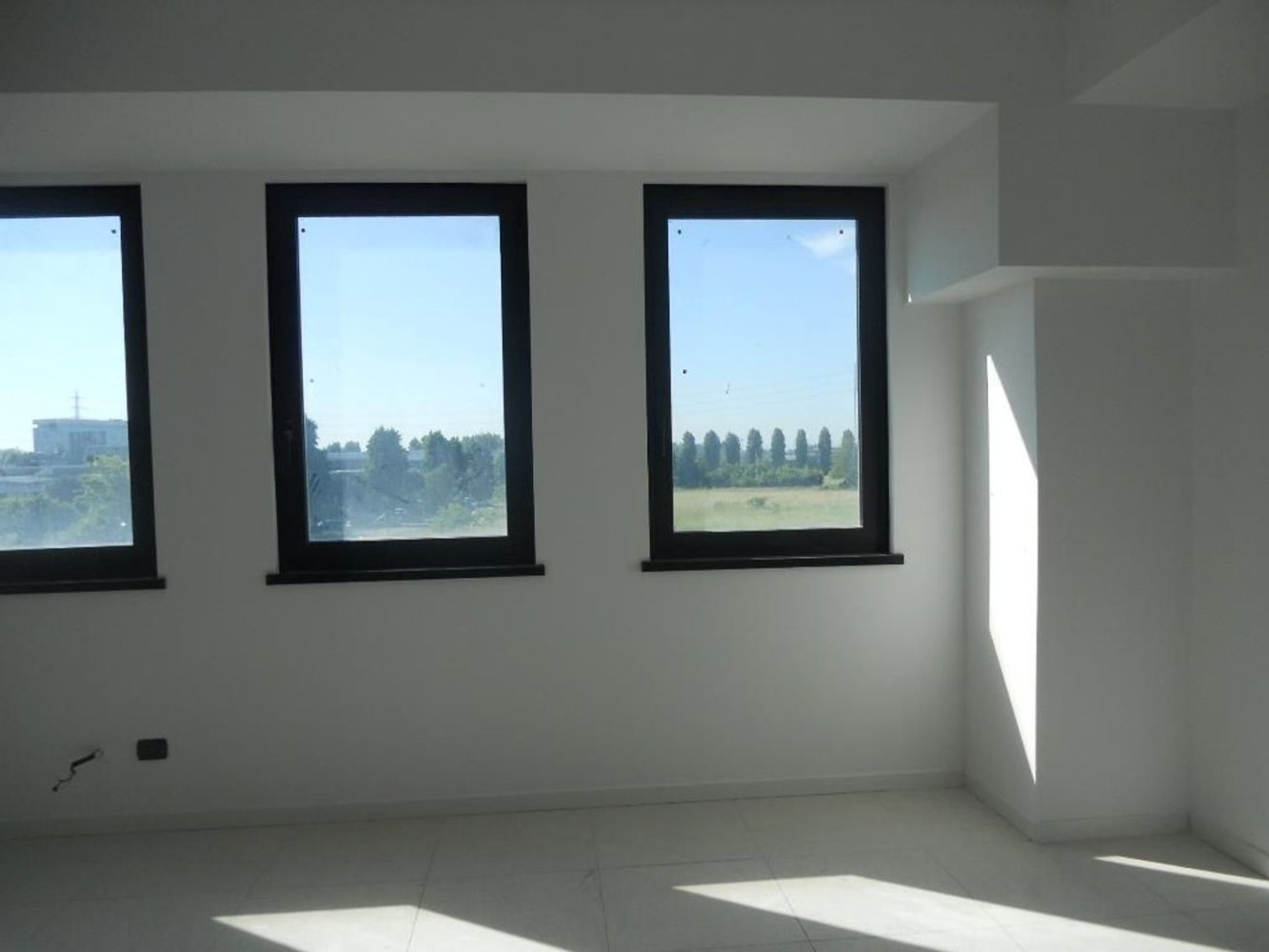 Büro in Rho, Italy 200m², Nr. 140528