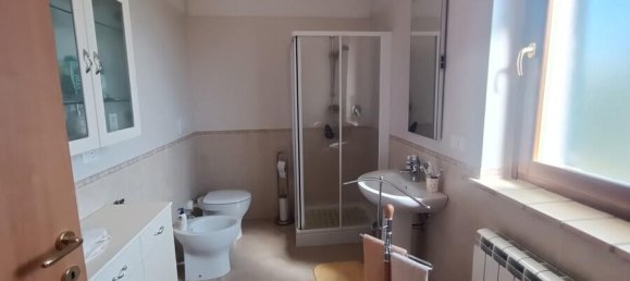 1 Schlafzimmer Haus in Loreto Aprutino, Italy, Nr. 331202 17