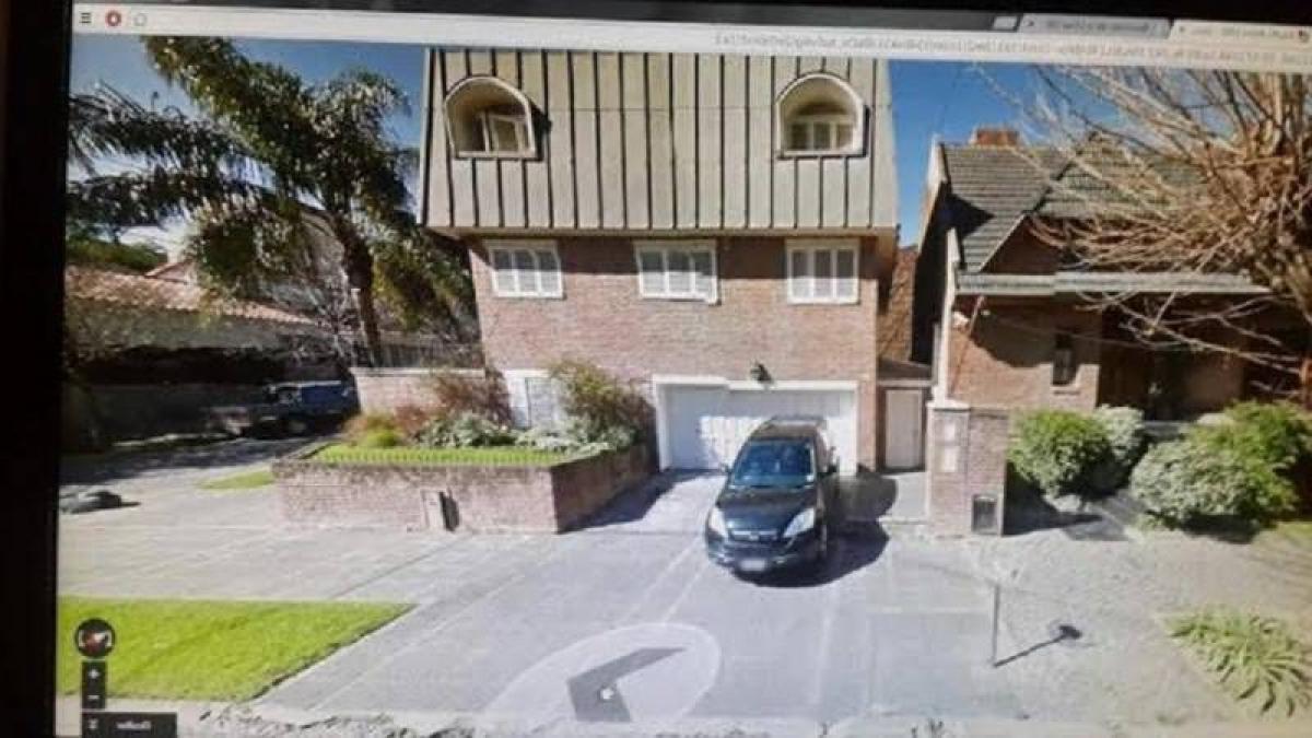 4 chambres Maison à Vicente Lopez, Argentina No. 4111