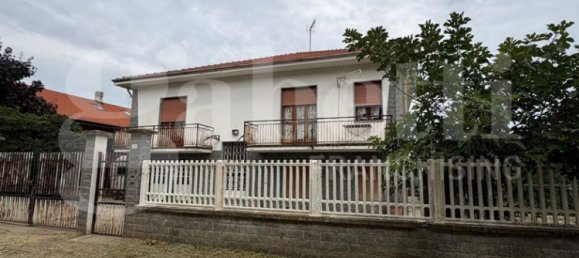 5 غرف نوم فيلا في Alpignano, Italy رقم 293933 4