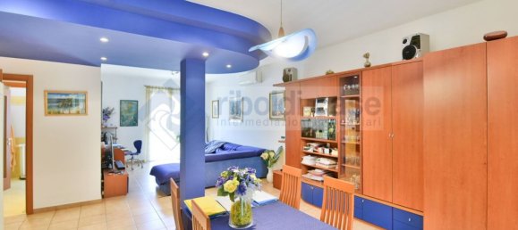 10 rooms Villa in Cinisello Balsamo, Italy No. 122408 3