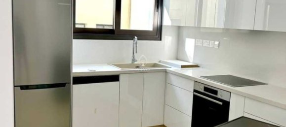 3 bedrooms Apartment in Limassol, Cyprus No. 19696 9