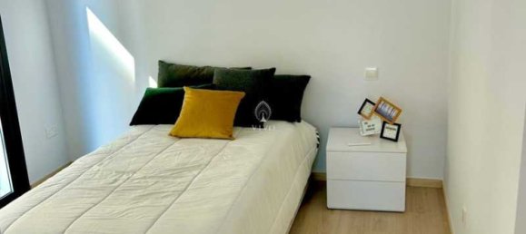 3 bedrooms Apartment in Limassol, Cyprus No. 19696 15