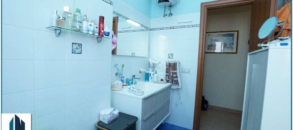 Apartamento de 3 dormitorios en Messina, Italy No. 317686 16