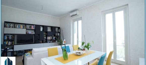 Apartamento de 3 dormitorios en Messina, Italy No. 317686 4