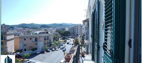 Apartamento de 3 dormitorios en Messina, Italy No. 317686 8