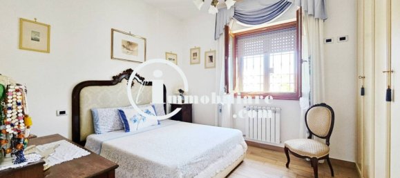 2 bedrooms Apartment in Rome, Italy No. 333450 24