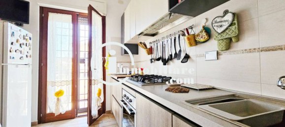 2 bedrooms Apartment in Rome, Italy No. 333450 20