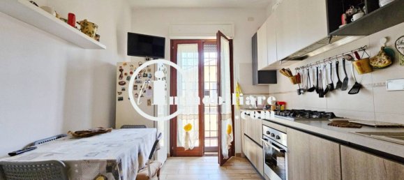 2 bedrooms Apartment in Rome, Italy No. 333450 18