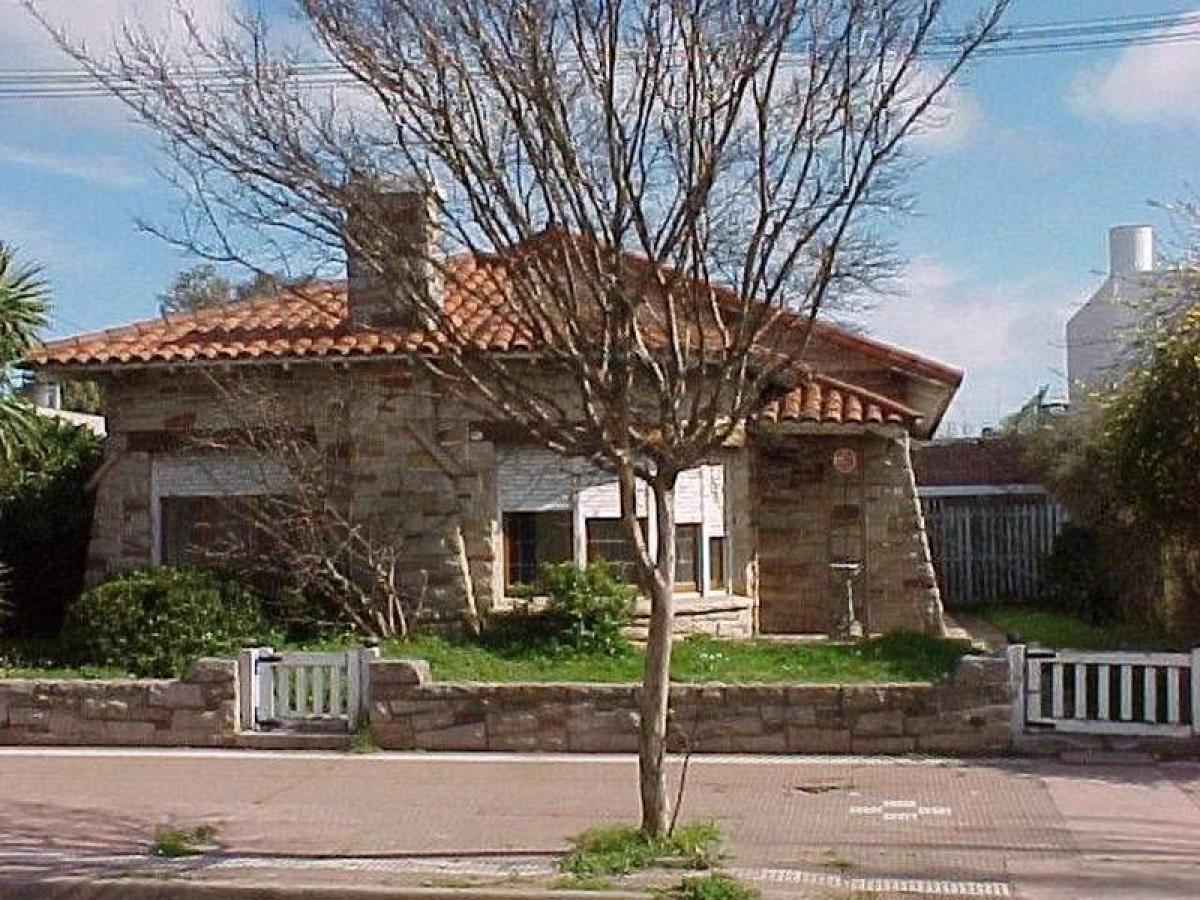 3 Schlafzimmer Haus in Buenos Aires, Argentina, Nr. 89925