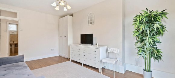 Apartamento T3 em London, United Kingdom N.º 7633 9