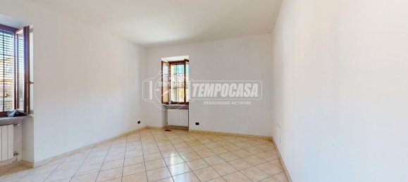 Квартира с 2 комнатами в Бра, Италия № 293679 7