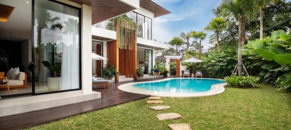 425m² Villa for sale in Tumbak Bayuh, Mengwi, Badung, Bali, Indonesia № 4669 5