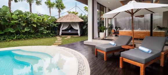 425m² Villa for sale in Tumbak Bayuh, Mengwi, Badung, Bali, Indonesia № 4669 6