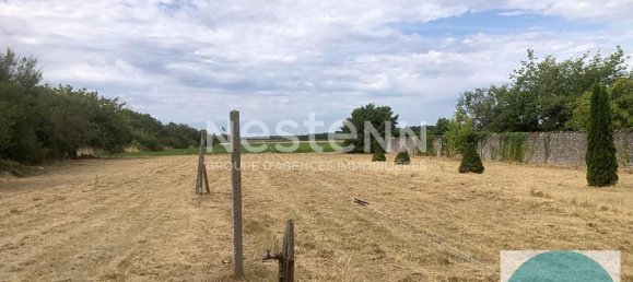 Studio in Saint-Claude-de-Diray, France No. 228665 6