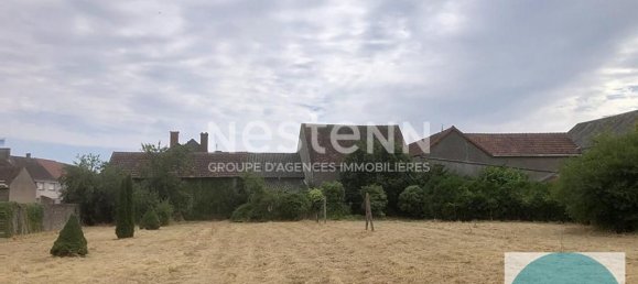 Studio in Saint-Claude-de-Diray, France No. 228665 3