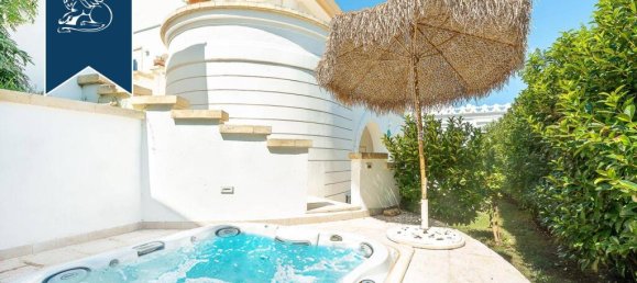 6 غرف نوم فيلا في Castrignano del Capo, Italy رقم 389915 29