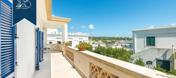 6 غرف نوم فيلا في Castrignano del Capo, Italy رقم 389915 21