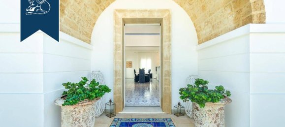 6 غرف نوم فيلا في Castrignano del Capo, Italy رقم 389915 34