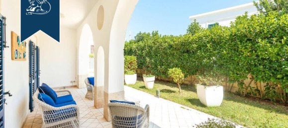 6 غرف نوم فيلا في Castrignano del Capo, Italy رقم 389915 32