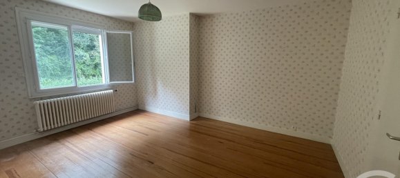 Дом с 3 спальнями в Монтбазон, Франция № 223339 6