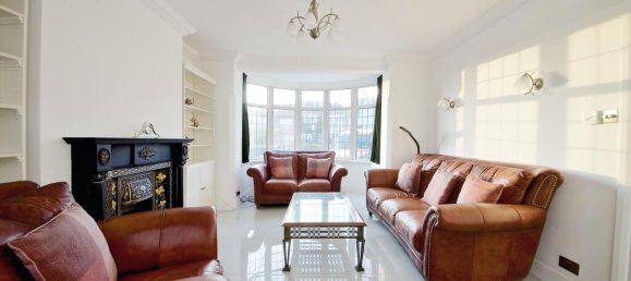 4 bedrooms House in London, United Kingdom No. 11681 2