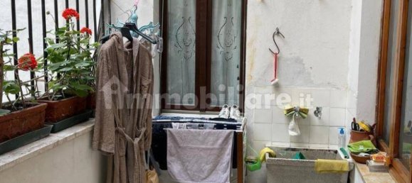 4 Schlafzimmer Wohnung in Siena, Italy, Nr. 223355 23
