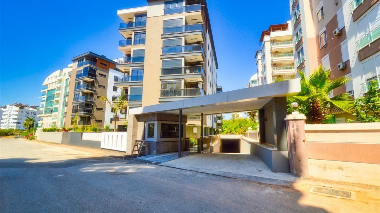 Apartment 2+1 in Konyaalti, Turkey No. 43231