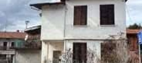 2 Schlafzimmer Wohnung in Borgo Ticino, Italy, Nr. 263848 2