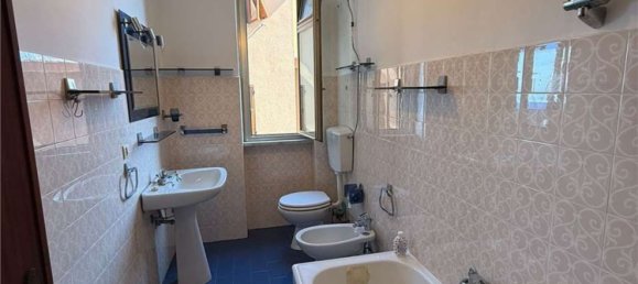 Apartamento de 4 divisões em Bergeggi, Italy N.º 272370 12