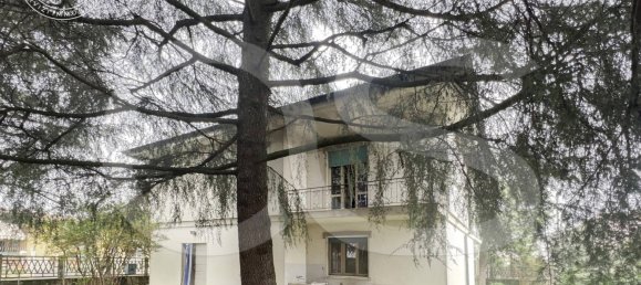 5 bedrooms Villa in Cigole, Italy No. 55389 4