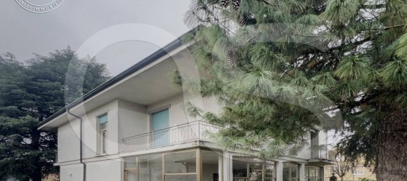 5 bedrooms Villa in Cigole, Italy No. 55389 3