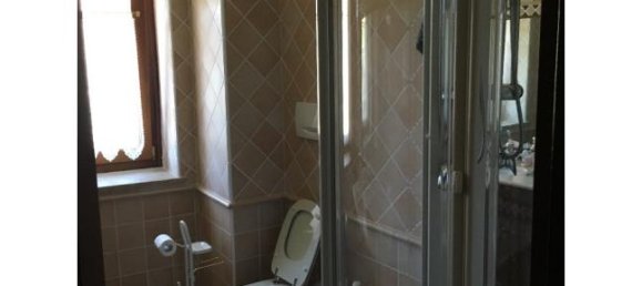 2 bedrooms House in Saint Vincent, Italy No. 252808 2